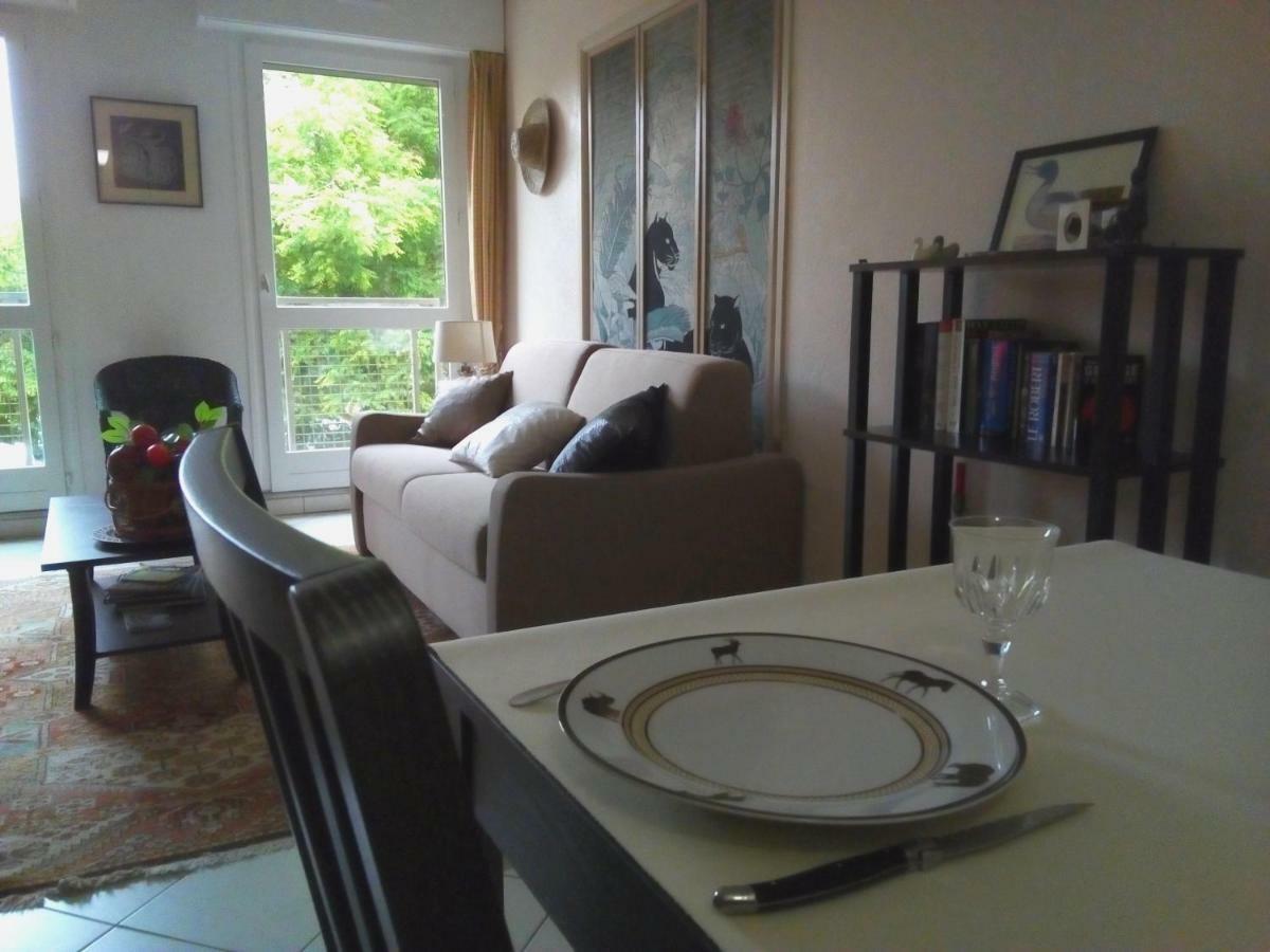 Between Historic Center And Quay, Ideal For Family Rouen Esterno foto
